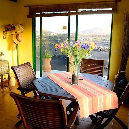 Holiday Eco Finca Alcairon